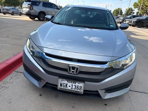 Used 2017 Honda Civic EX image 2