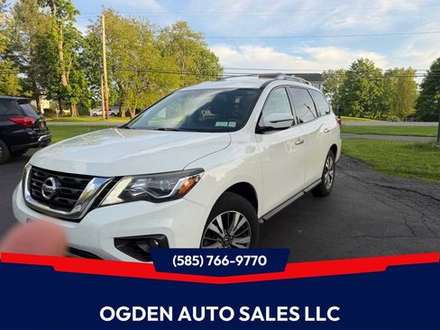Used 2018 Nissan Pathfinder SV w/ SV Tech Package AWD/4WD image 1