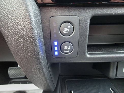 Used 2025 Honda Passport Black Edition image 20