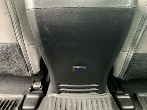 Used 2022 Toyota Tacoma SR5 w/ Technology Package AWD/4WD image 31