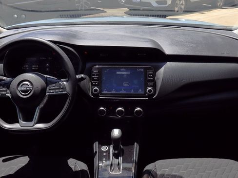 Used 2023 Nissan Kicks SV w/ Exterior Package image 32
