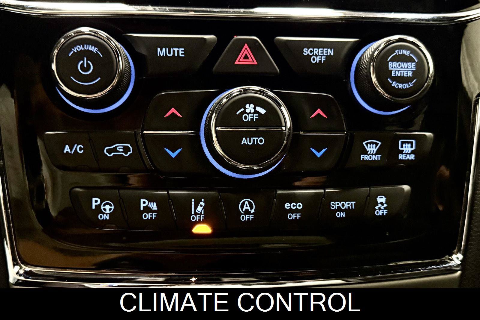 Used 2021 Jeep Grand Cherokee Limited AWD/4WD image 27