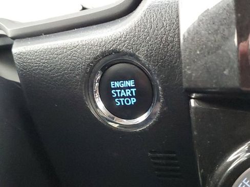 Used 2023 Toyota 4Runner TRD Off-Road image 24