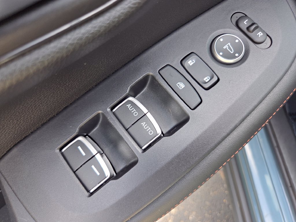 Certified 2024 Honda HR-V Sport image 31