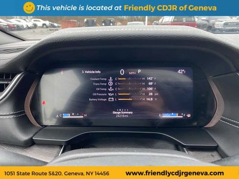 Used 2025 Jeep Grand Cherokee L Limited image 14