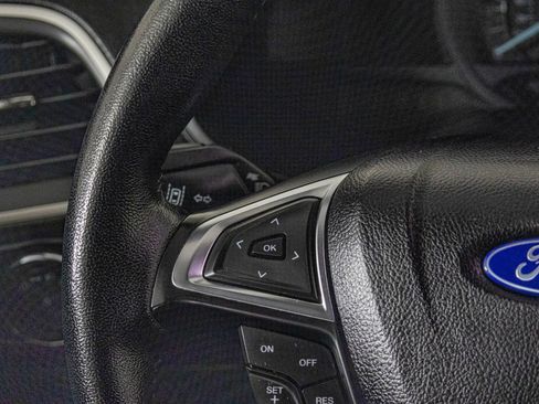 Used 2023 Ford Edge SEL image 30