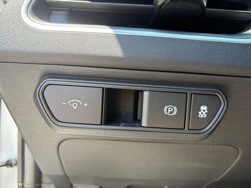 New 2025 Kia K4 LXS FWD image 31