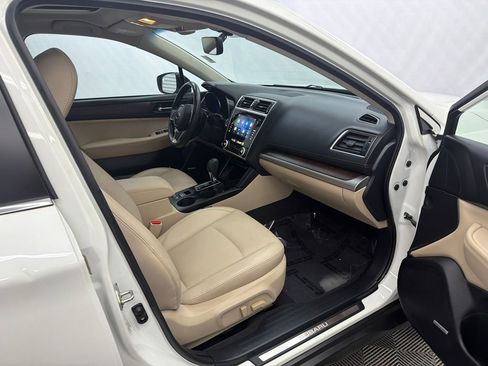 Used 2019 Subaru Outback 2.5i Limited w/ Popular Package #2 AWD/4WD image 15