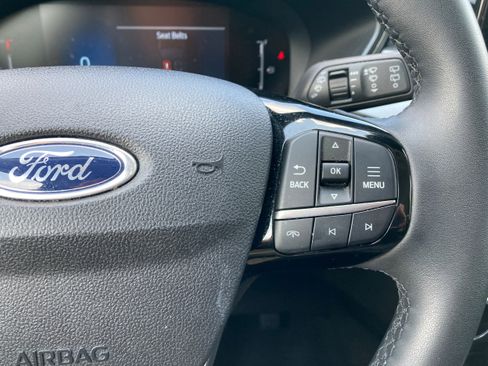 Used 2023 Ford Escape Active w/ Cold Weather Package image 19