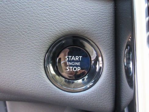 New 2026 Nissan Armada SV image 19