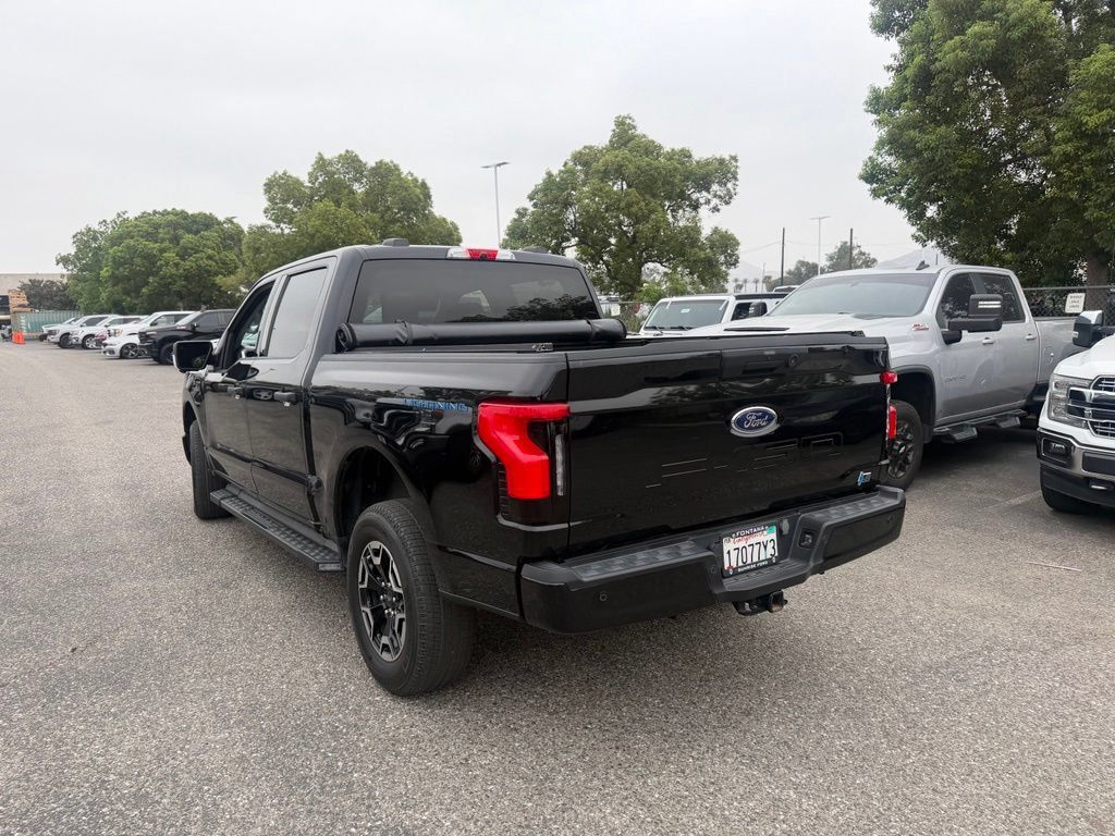 Used 2023 Ford F150 Lightning XLT AWD/4WD image 4