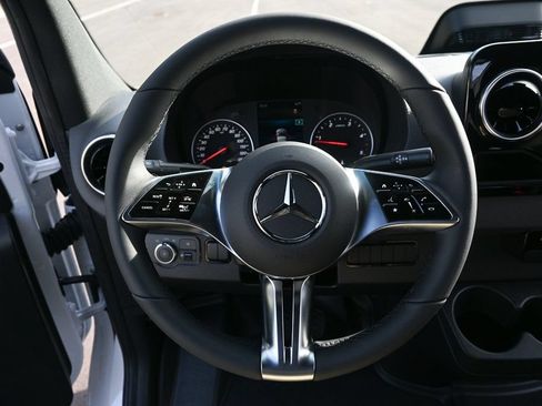 Used 2026 Mercedes-Benz Sprinter 3500 image 2