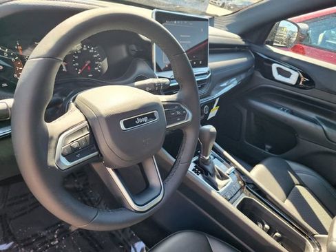New 2026 Jeep Compass Latitude AWD/4WD image 12