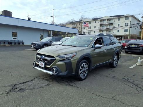Certified 2025 Subaru Outback Touring XT image 3