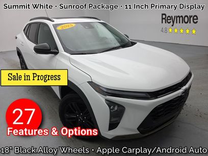 Used 2025 Chevrolet Trax ACTIV w/ Sunroof Package