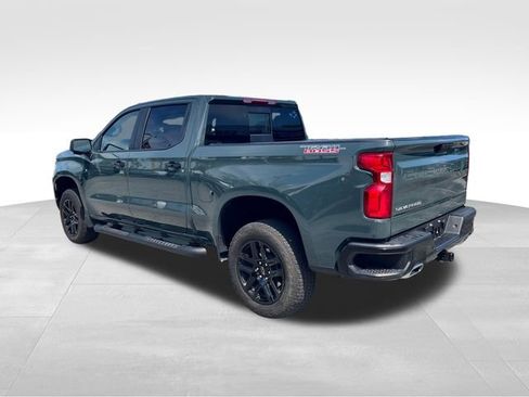Used 2025 Chevrolet Silverado 1500 LT Trail Boss w/ Convenience Package II AWD/4WD image 7