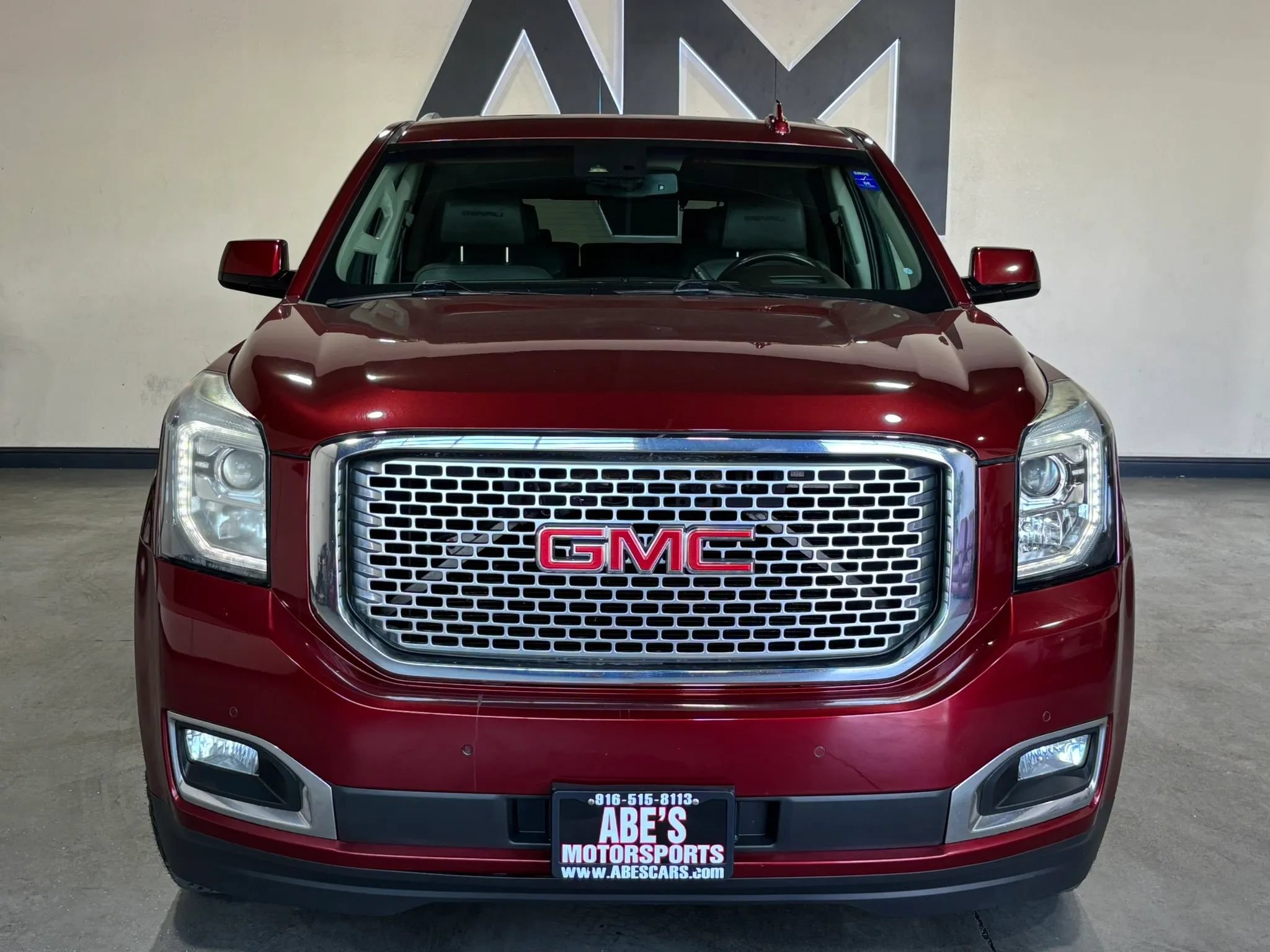 Used 2016 GMC Yukon Denali w/ Open Road Package AWD/4WD image 3