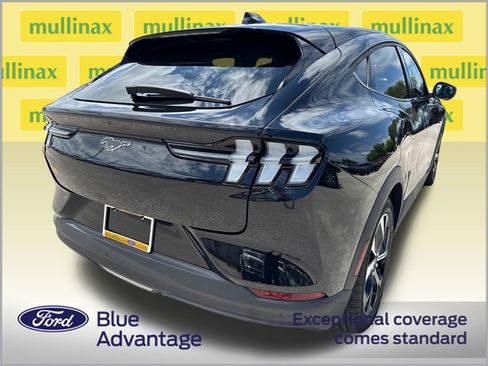 Certified 2025 Ford Mustang Mach-E Select w/ Comfort Package Lite AWD/4WD image 4