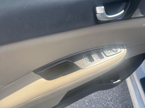 Used 2016 Kia Optima LX image 16