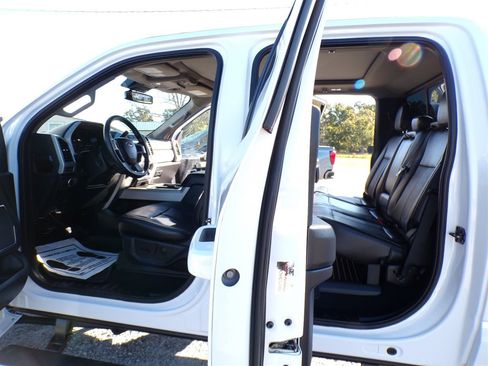 Used 2020 Ford F350 Lariat w/ Lariat Ultimate Package image 24