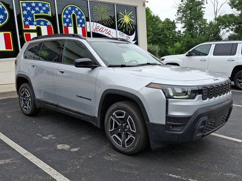New 2026 Jeep Cherokee Limited AWD/4WD image 2
