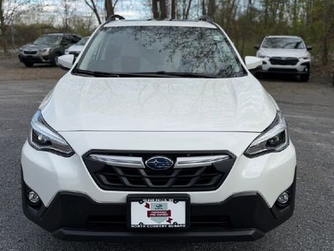 Used 2023 Subaru Crosstrek 2.5i Limited AWD/4WD image 2