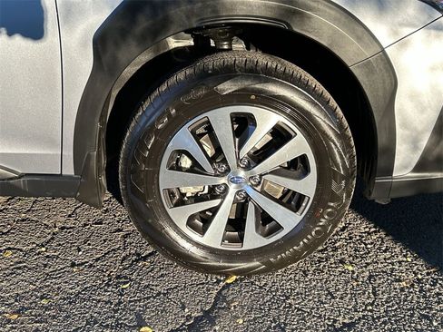 Certified 2025 Subaru Outback Premium image 13