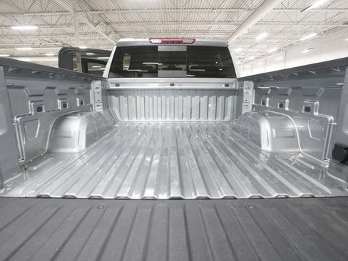 Used 2025 GMC Sierra 1500 Elevation w/ Preferred Package AWD/4WD image 10
