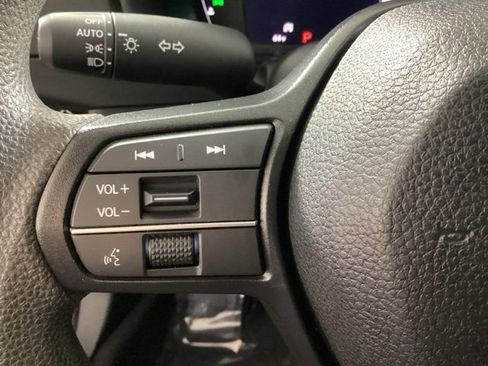 Used 2024 Honda Accord EX image 28