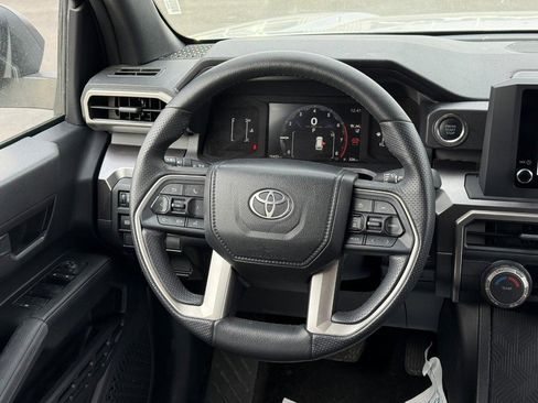 Certified 2025 Toyota 4Runner SR5 image 15