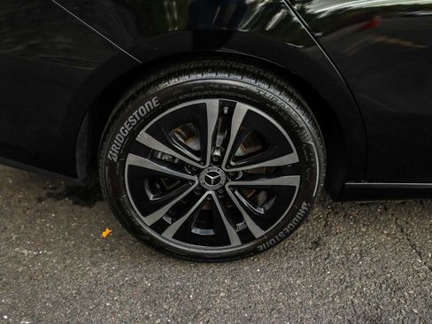 Used 2025 Mercedes-Benz CLA 250 4MATIC image 6