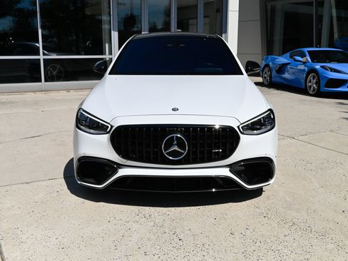 Used 2024 Mercedes-Benz S 63 AMG S image 2