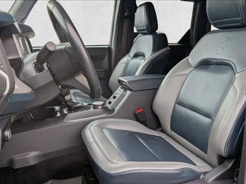 Used 2024 Ford Bronco Outer Banks w/ Sasquatch Package image 23