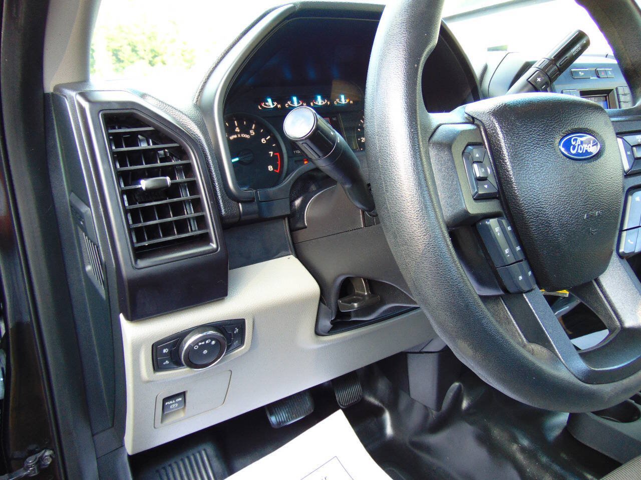 Used 2018 Ford F150 XL w/ Equipment Group 101A Mid AWD/4WD image 12