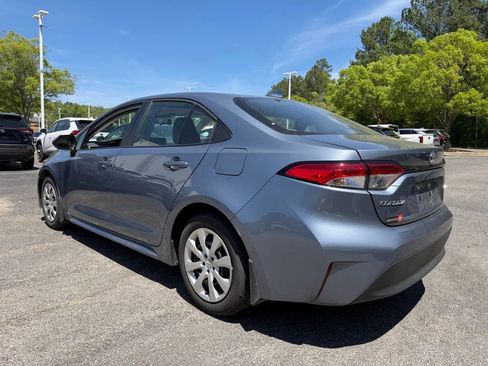 Used 2026 Toyota Corolla LE image 2