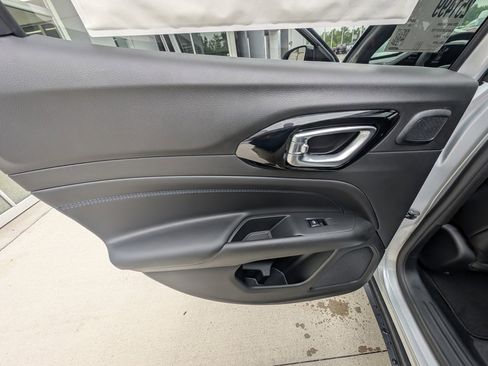 New 2025 Jeep Compass Limited w/ Sun & Sound Group image 37