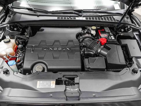 Used 2019 Lincoln Continental w/ Equipment Group 500A image 36