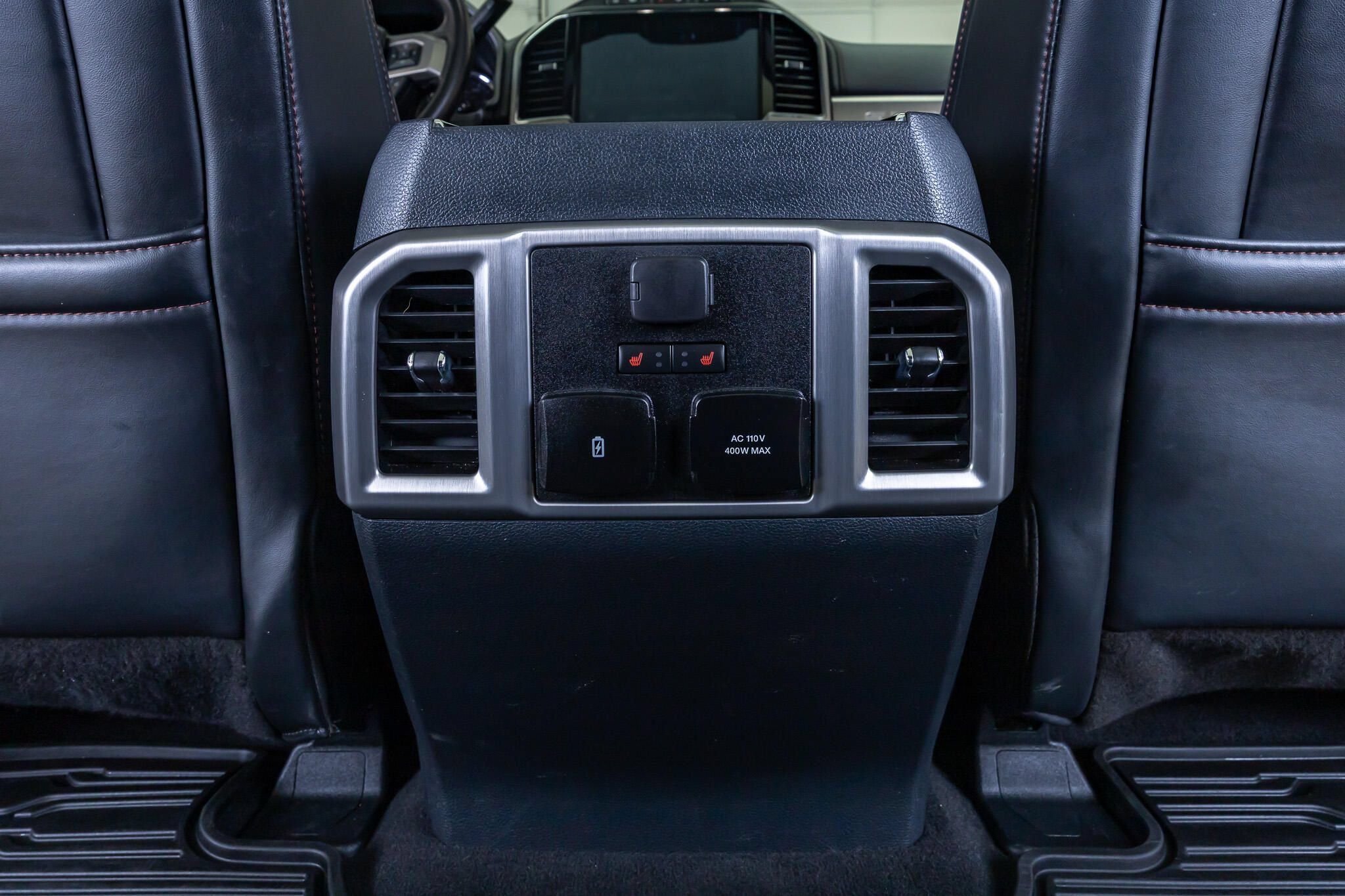 Used 2022 Ford F450 Platinum w/ FX4 Off-Road Package AWD/4WD image 44