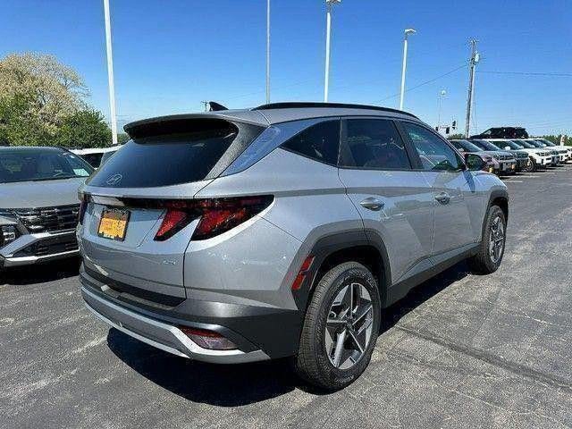 Used 2026 Hyundai Tucson SEL Plus AWD/4WD image 3