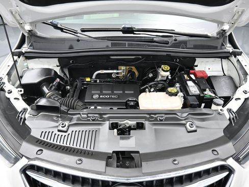 Used 2018 Buick Encore Preferred image 44