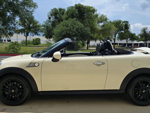 Used 2014 MINI Cooper Roadster S FWD image 13