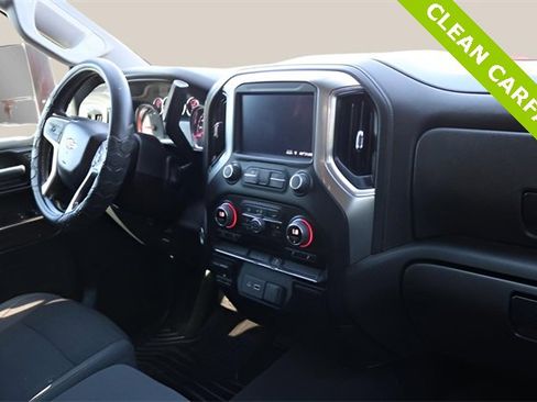 Used 2022 Chevrolet Silverado 3500 LT w/ Convenience Package image 18