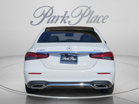 Certified 2021 Mercedes-Benz E 350 4MATIC Sedan image 4