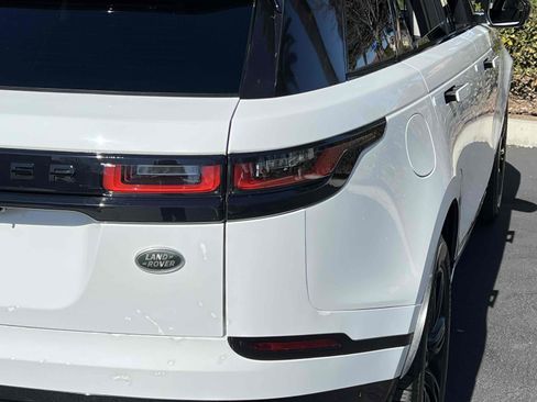 Used 2019 Land Rover Range Rover Velar R-Dynamic SE image 60