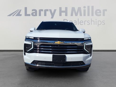 New 2026 Chevrolet Suburban LT w/ Comfort Package image 8