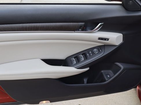 Used 2021 Honda Accord EX-L image 19