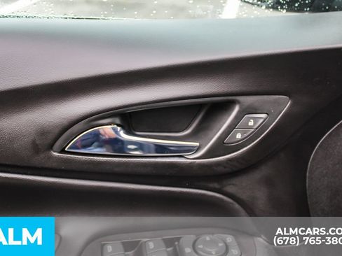Used 2018 Chevrolet Equinox LT FWD image 38