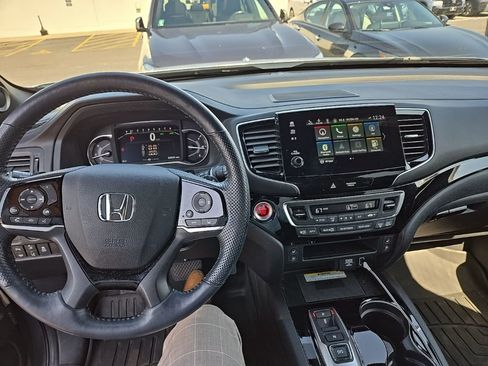 Used 2023 Honda Passport Elite image 4