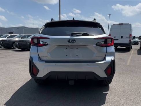Used 2024 Subaru Crosstrek 2.5i Limited AWD/4WD image 7