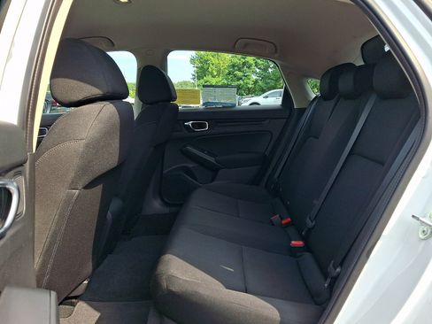 Used 2023 Honda Civic LX image 10